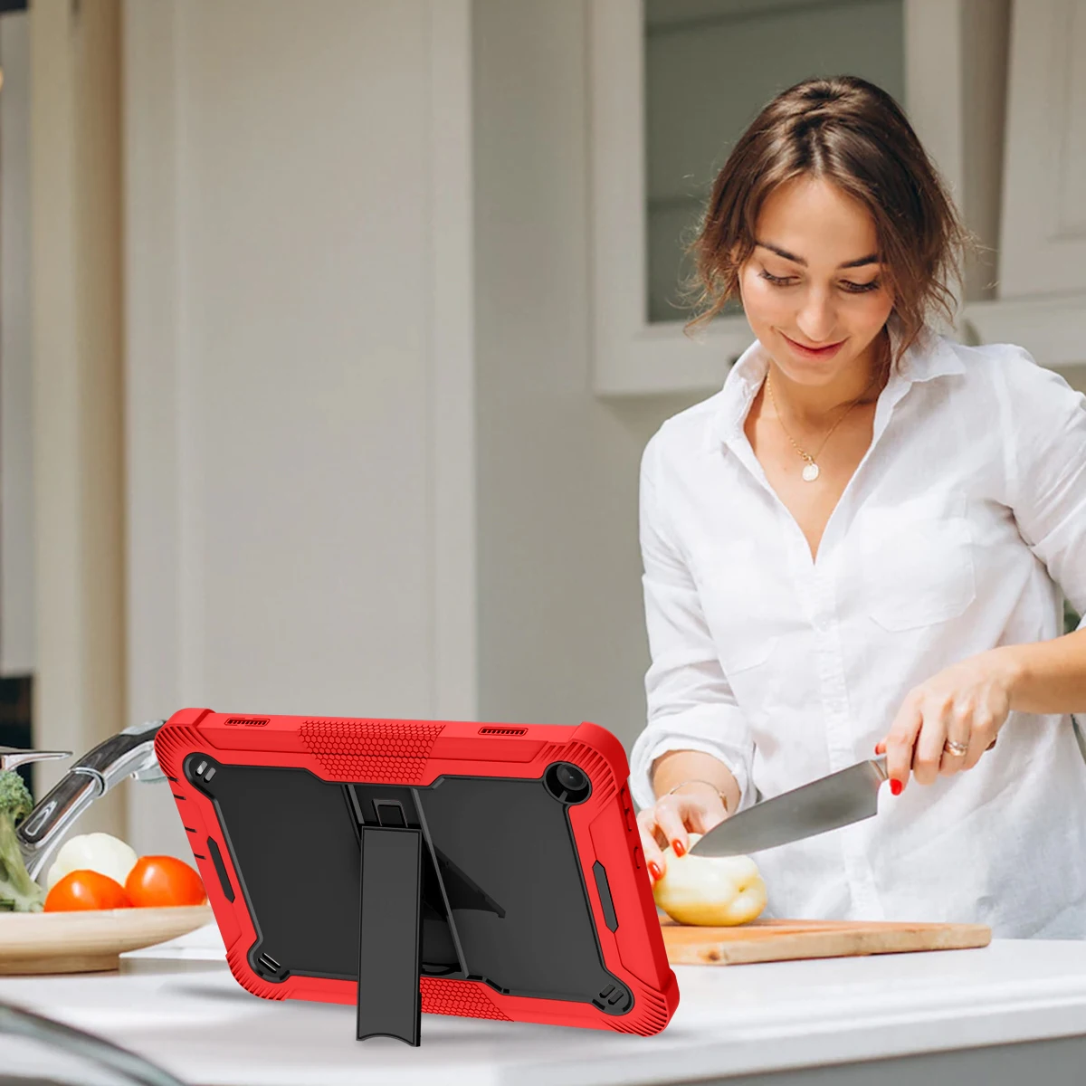 Бронированный чехол-подставка  – обзор и цена Lenovo Tablet M10 Accessories